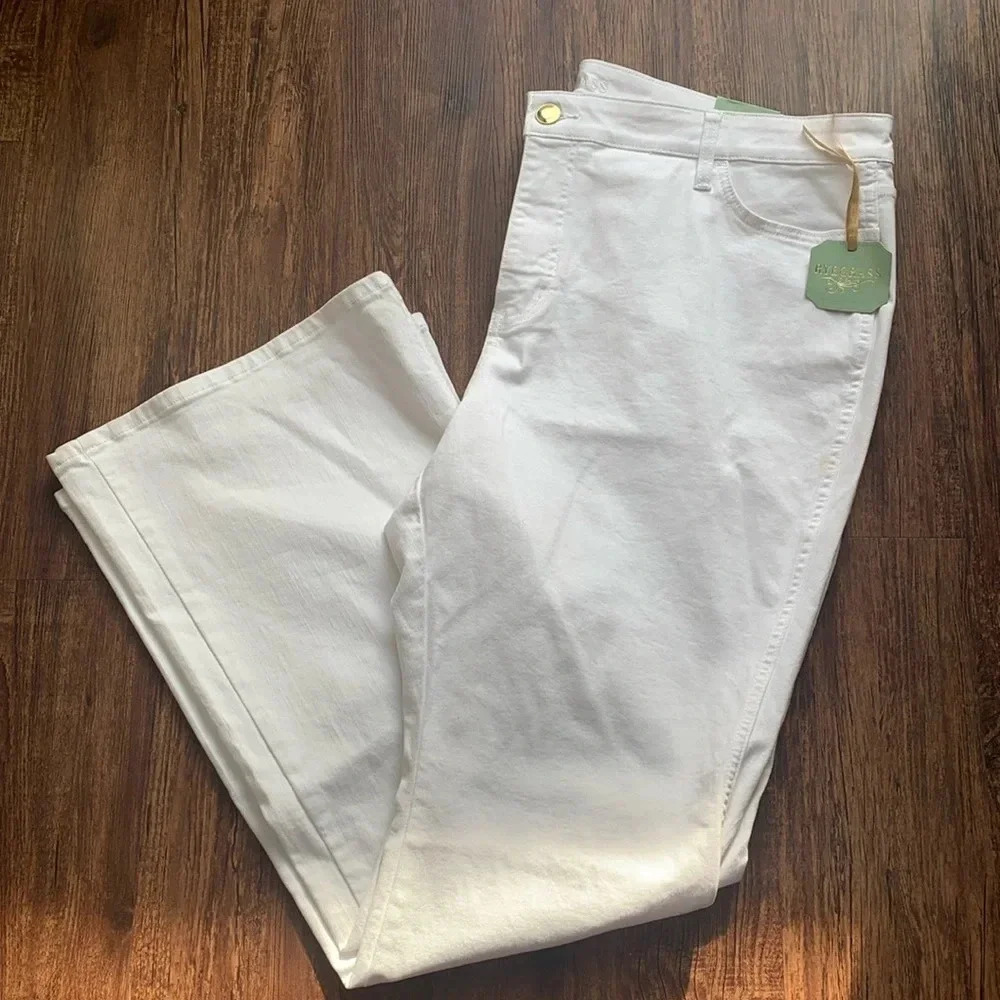 Ryegrass High-Waist Semi Flare White Jeans 16W NWT